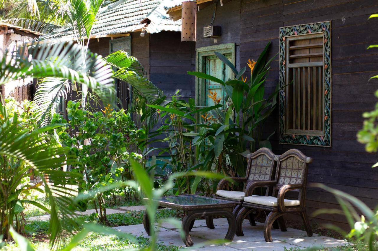 ลีลา คอตเทจ Hotel มอร์จิม ภายนอก รูปภาพ